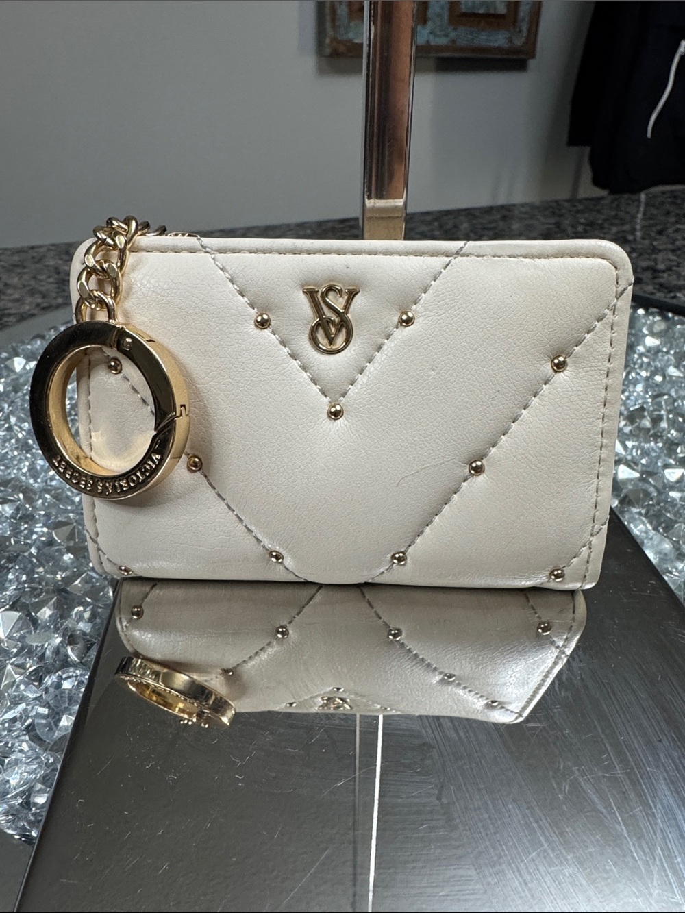 Victoria's Secret Cream Quilted Card Case with Gold hang clasp